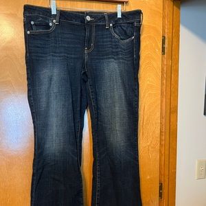 American Eagle Favorite Boyfriend Jean
